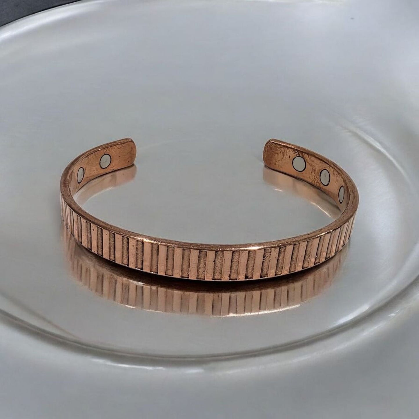 Premium Copper Magnetic Bracelet- Golden Stripe - Unisex design Zurit Enterprise Pty Ltd